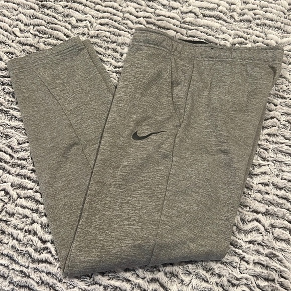 Nike Pants Nike Drifit Sweatpants Grey Size Medium Poshmark